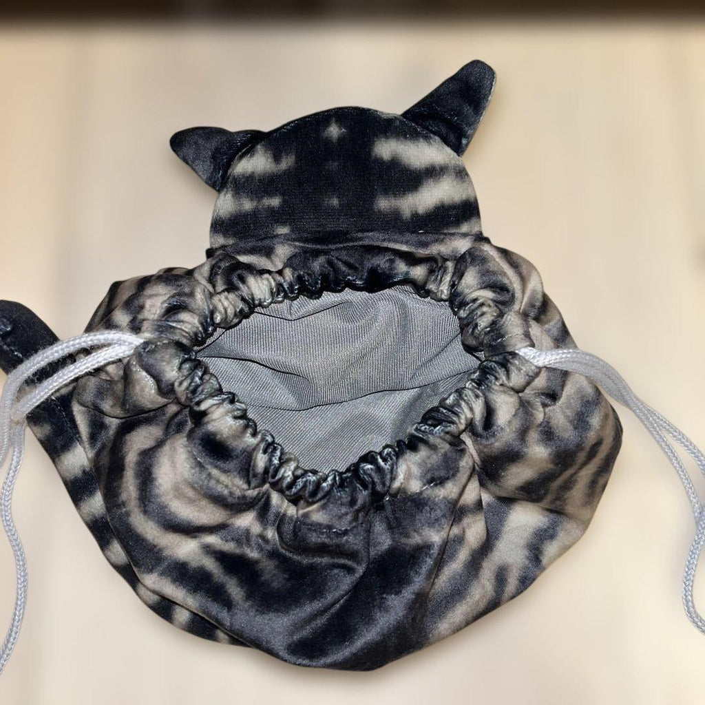 Cute Cat Shape Storage Bag
