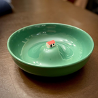 Cute little house bowl accompany you through any difficult times