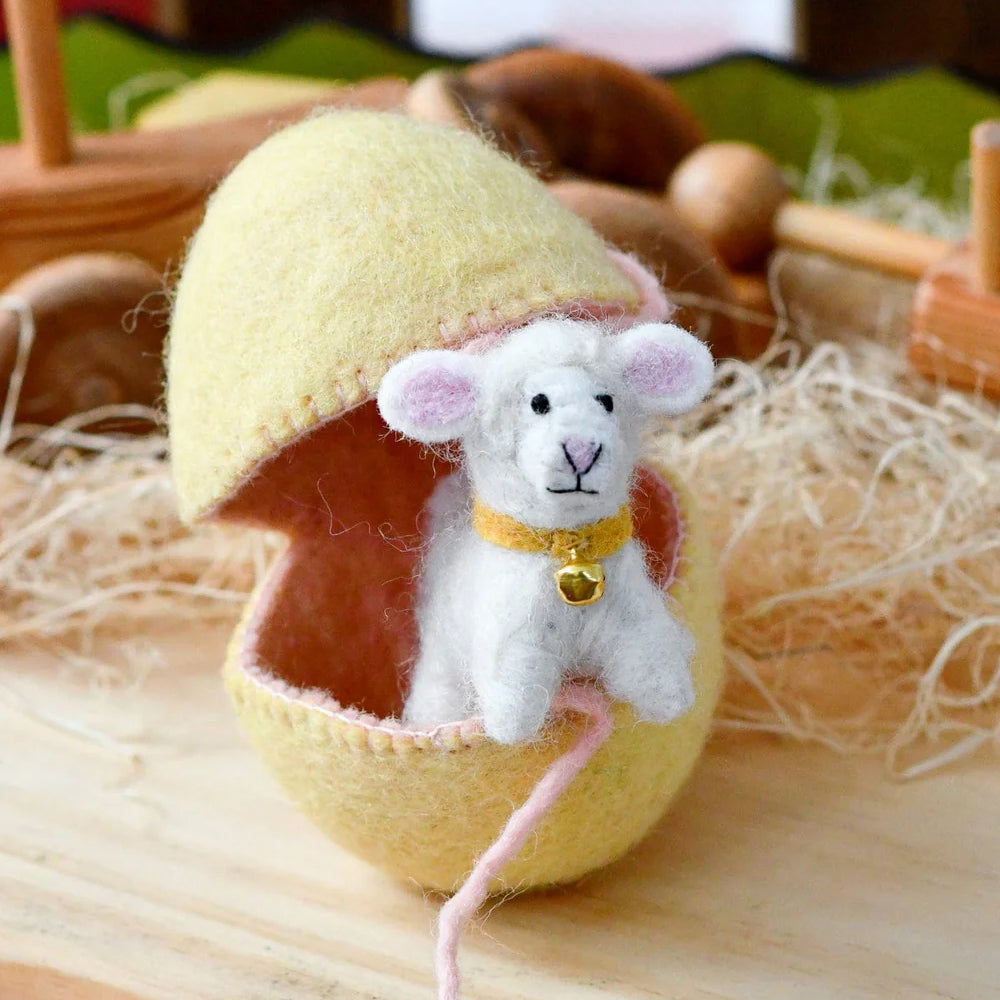 Felt Surprise Egg with Lamb Inside