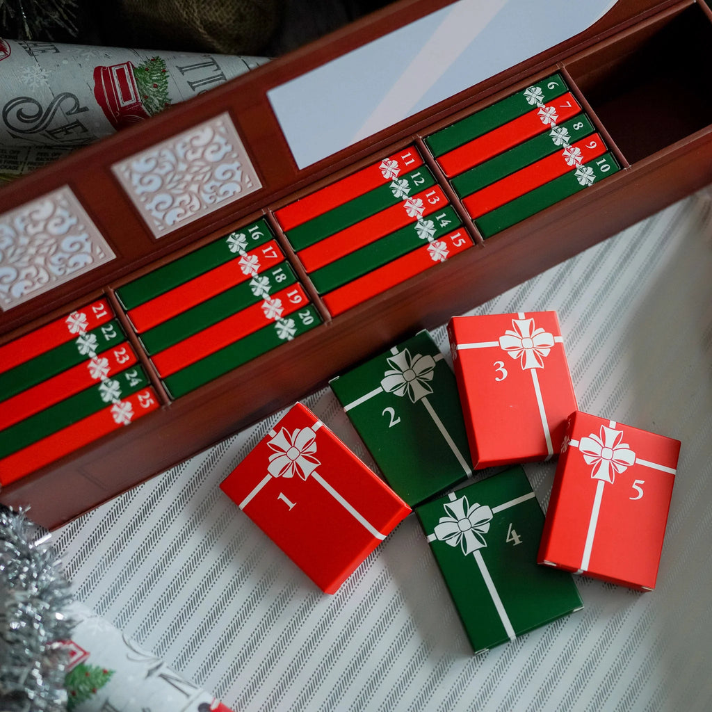 Mini Book Ornament Advent