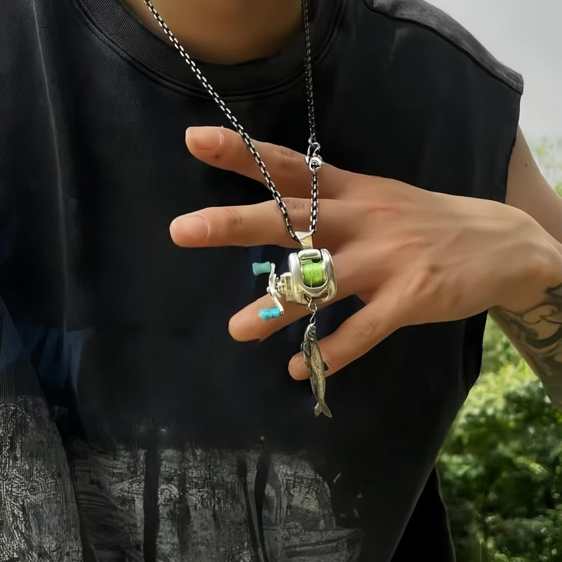 Rotating Mini Fishing Reel Necklace