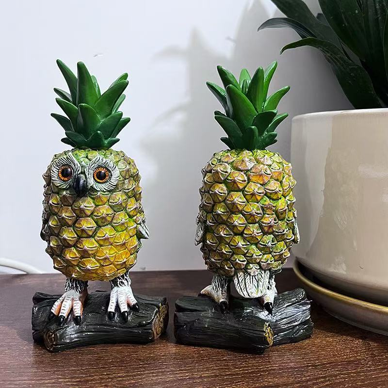 The Pineapple Owl: The Most Whimsical Fusion of Nature’s Oddest Duo!